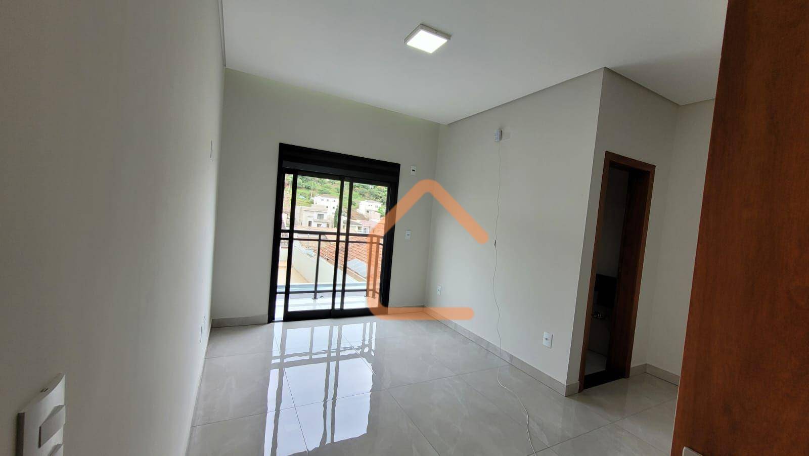 Casa, 3 quartos, 199 m² - Foto 3