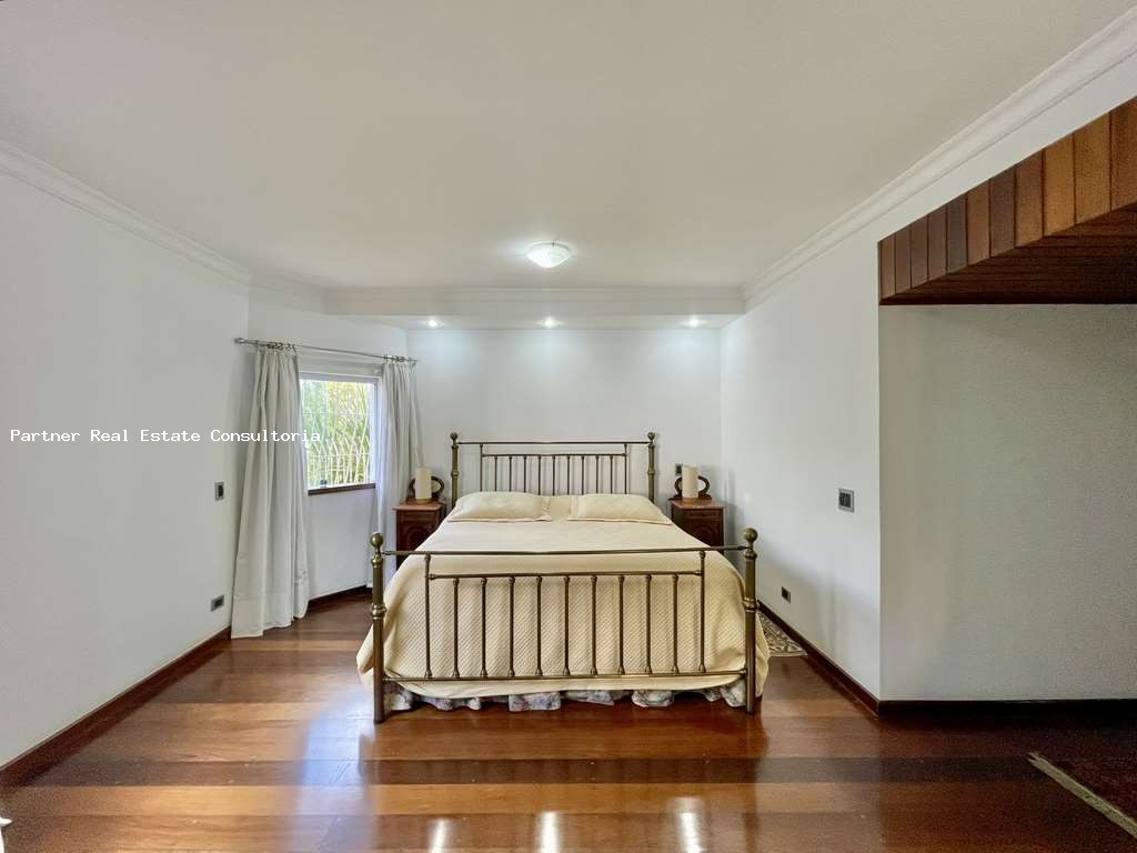 Casa à venda com 4 quartos, 1082m² - Foto 36