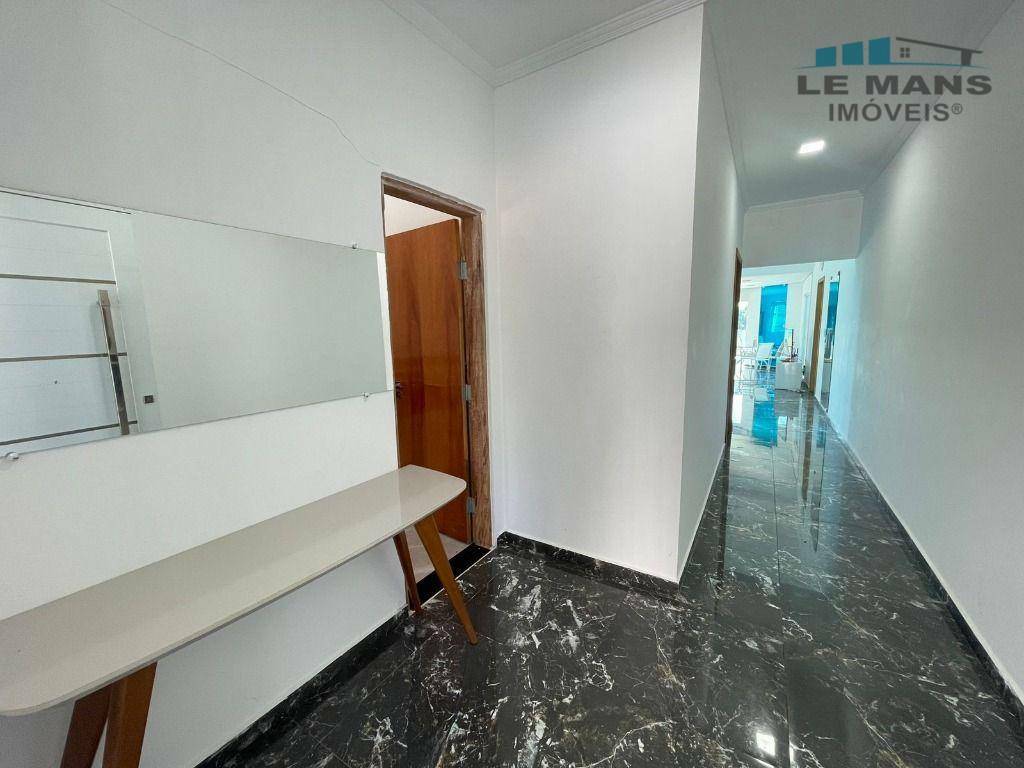 Casa à venda com 5 quartos, 380m² - Foto 5