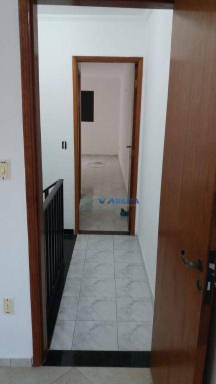 Sobrado à venda com 4 quartos, 180m² - Foto 18