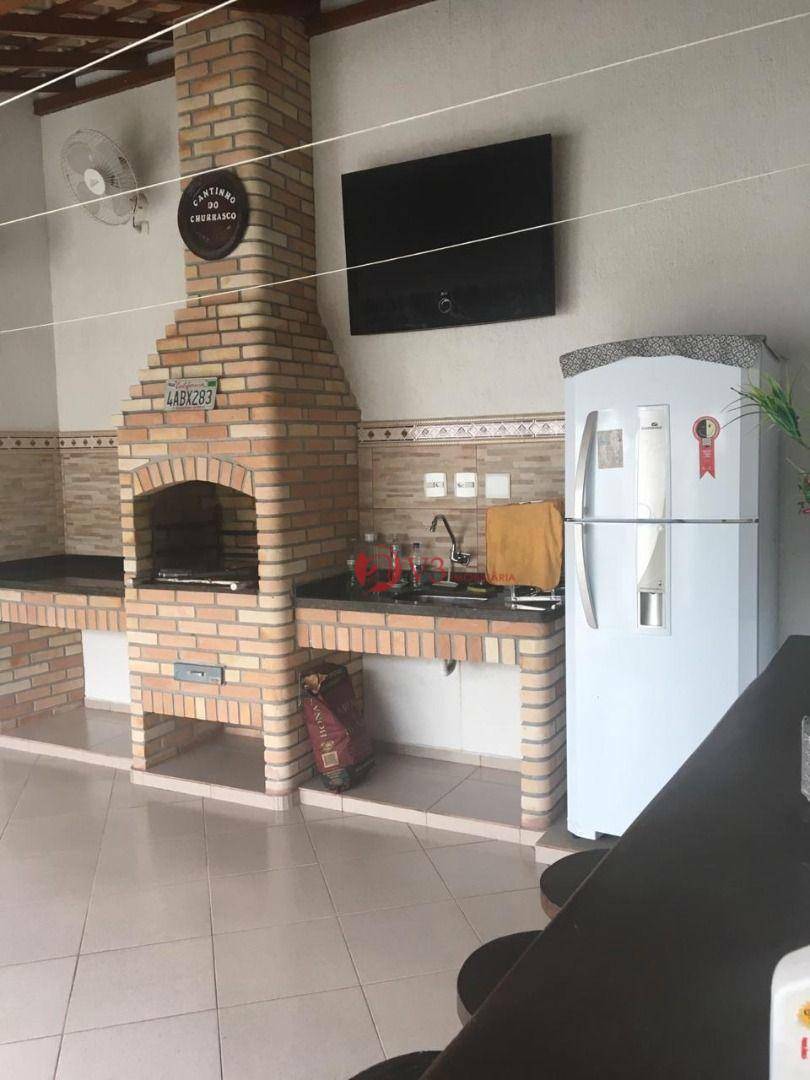 Sobrado à venda com 4 quartos, 300m² - Foto 1