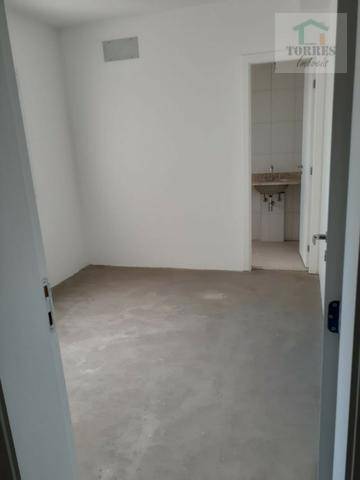 Apartamento para alugar com 4 quartos, 245m² - Foto 16