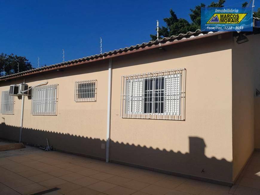 Casa à venda com 4 quartos, 350m² - Foto 12