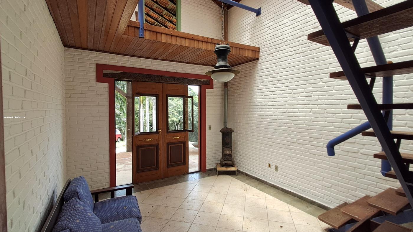 Casa para alugar com 2 quartos, 1000m² - Foto 14