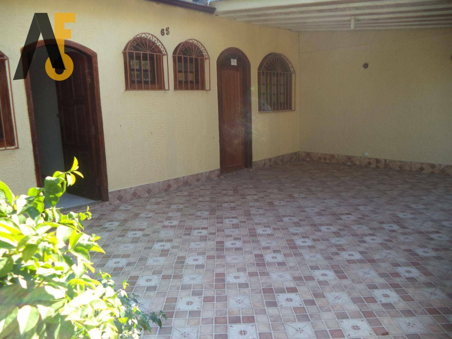 Casa de Condomínio à venda com 2 quartos, 80m² - Foto 1