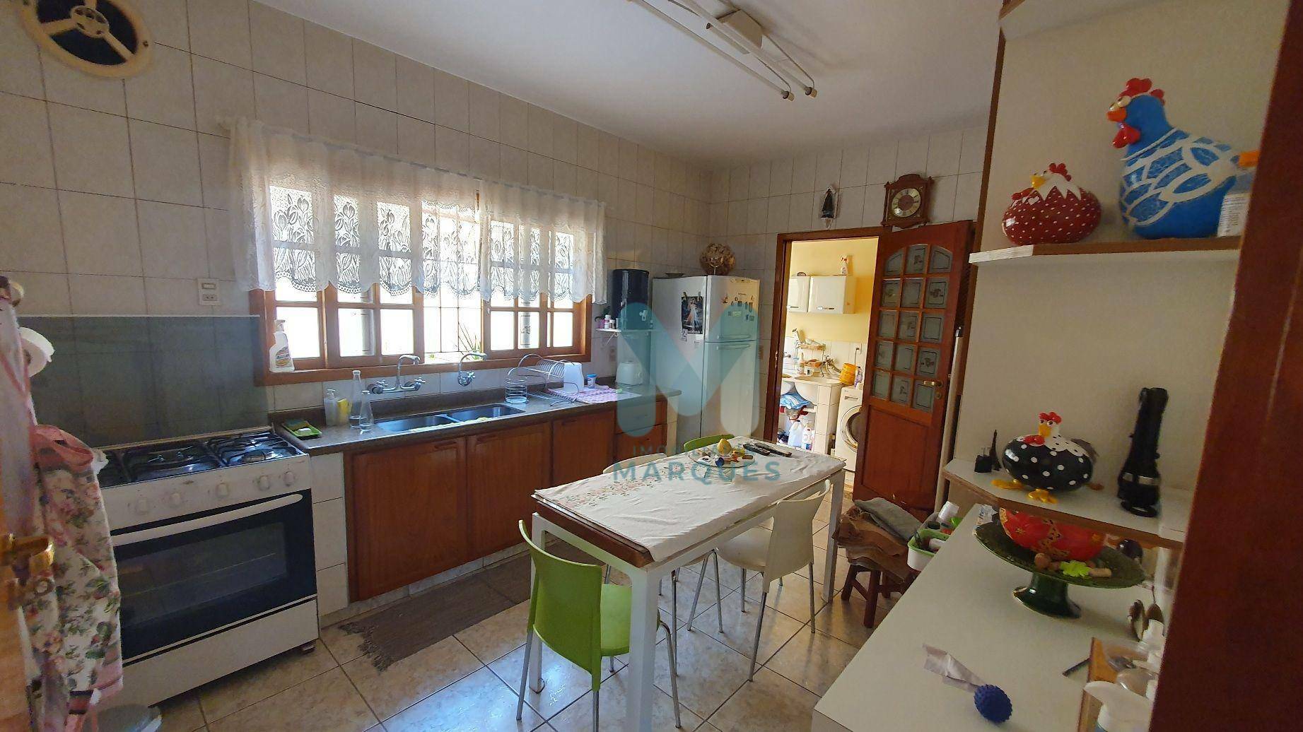 Casa à venda com 3 quartos, 160m² - Foto 14