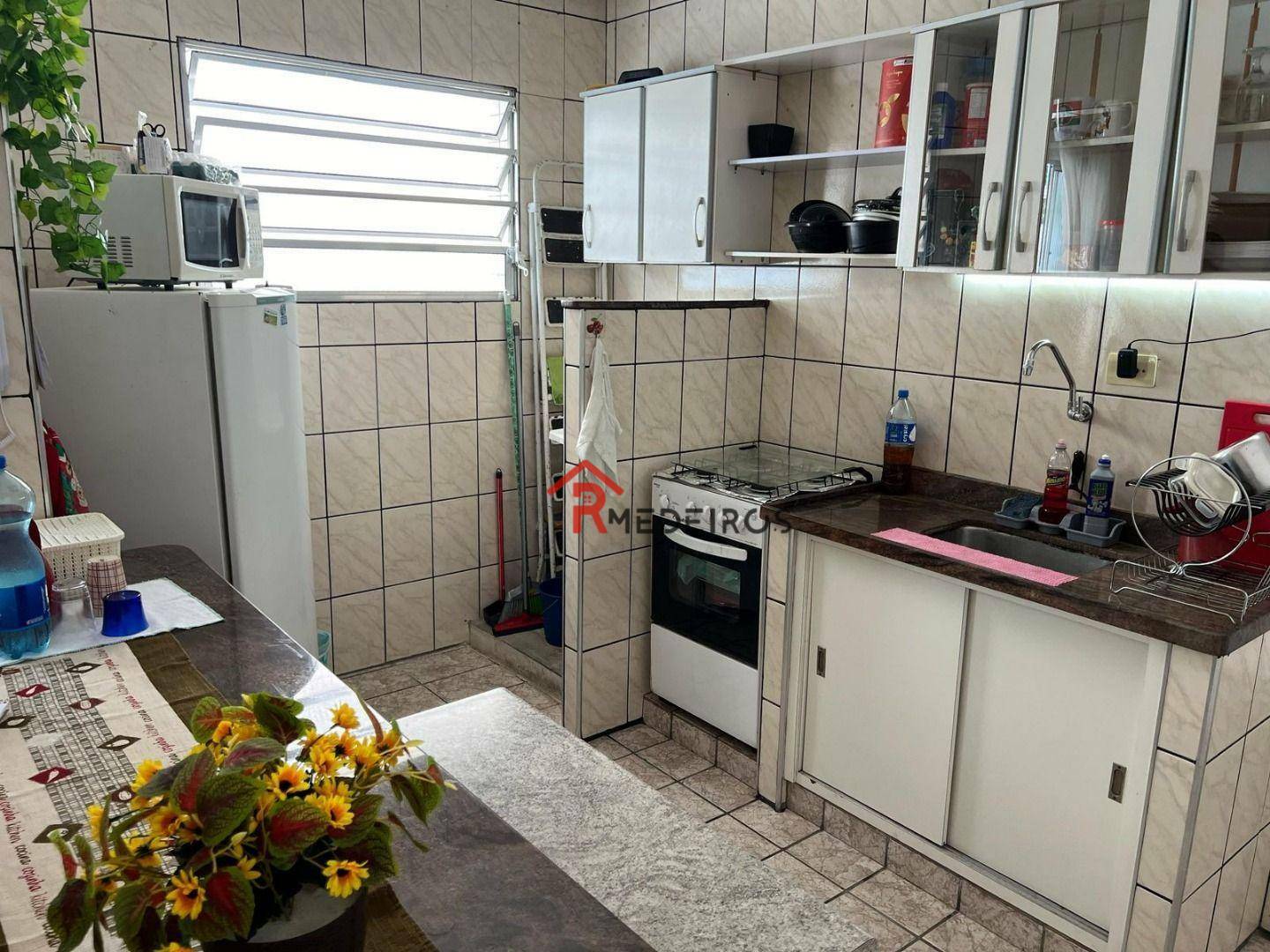 Apartamento à venda com 1 quarto, 50m² - Foto 4