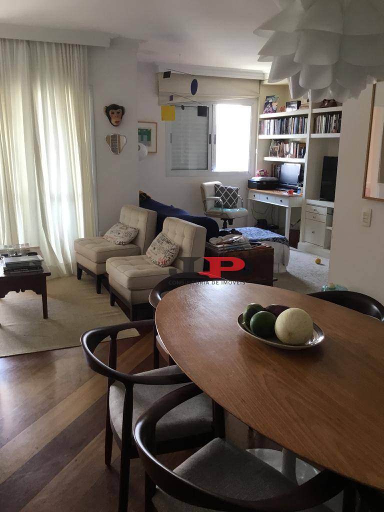 Apartamento à venda com 3 quartos, 97m² - Foto 4