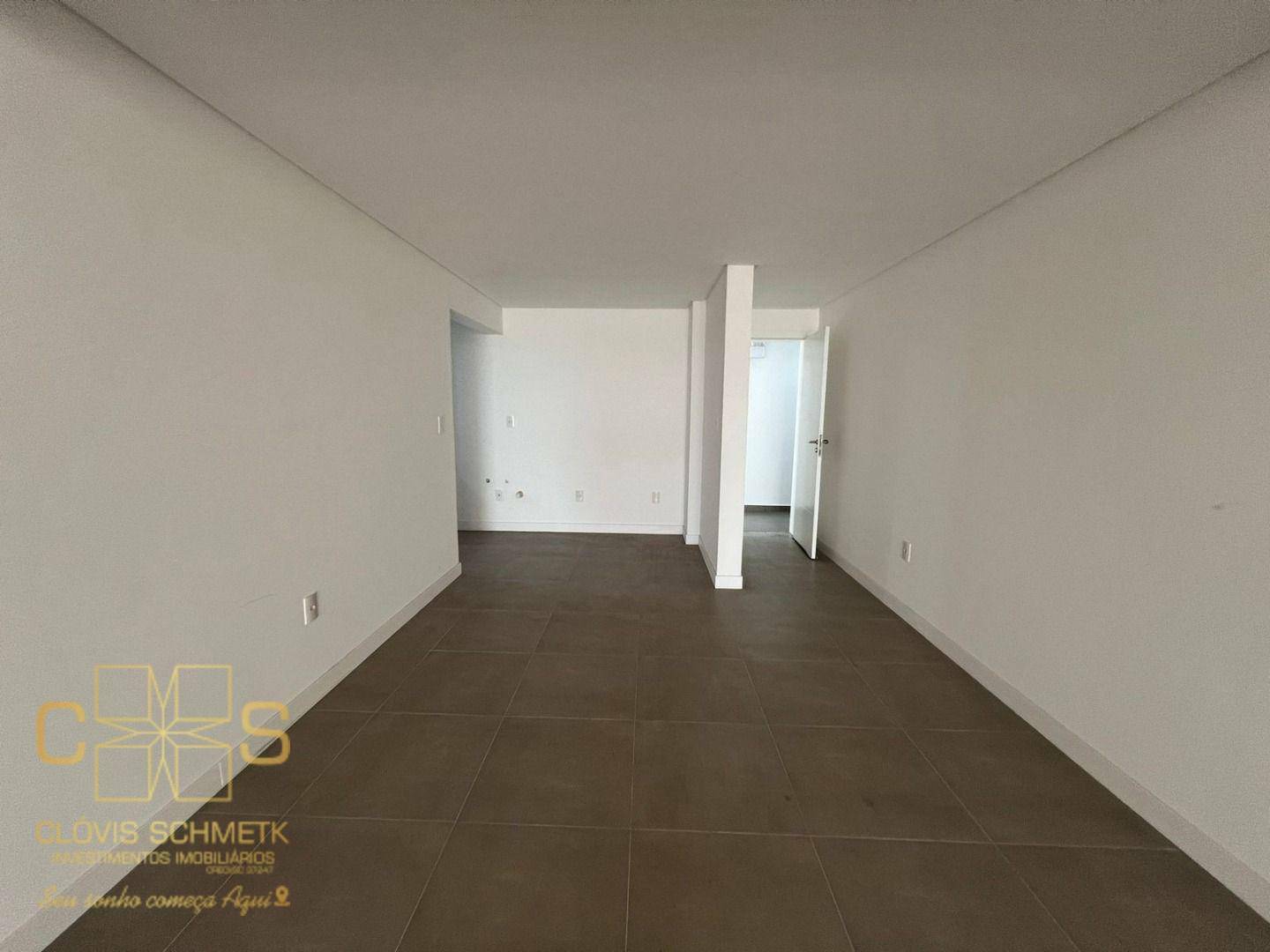 Apartamento à venda com 3 quartos, 110m² - Foto 11