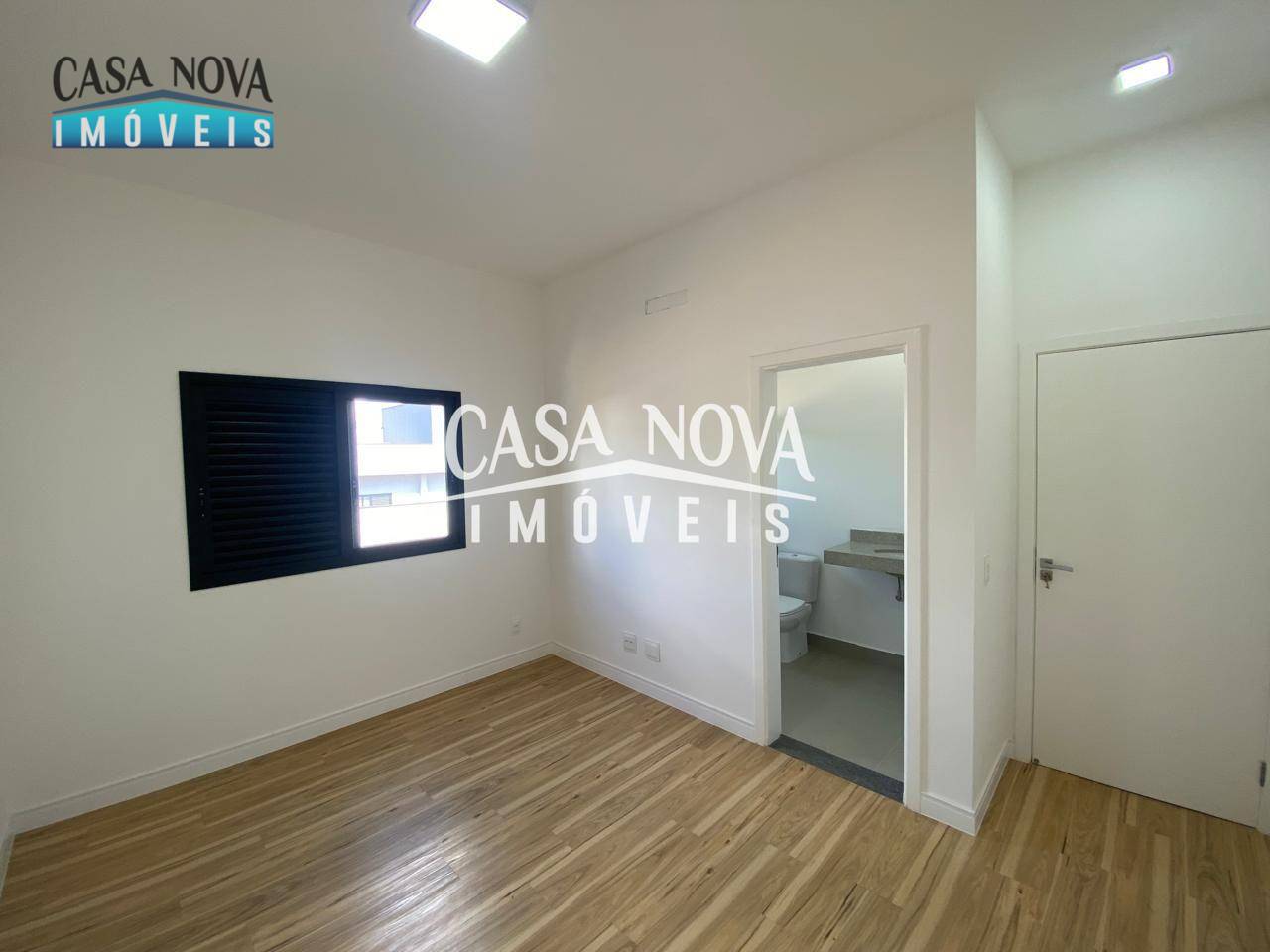 Casa de Condomínio à venda com 3 quartos, 525m² - Foto 17