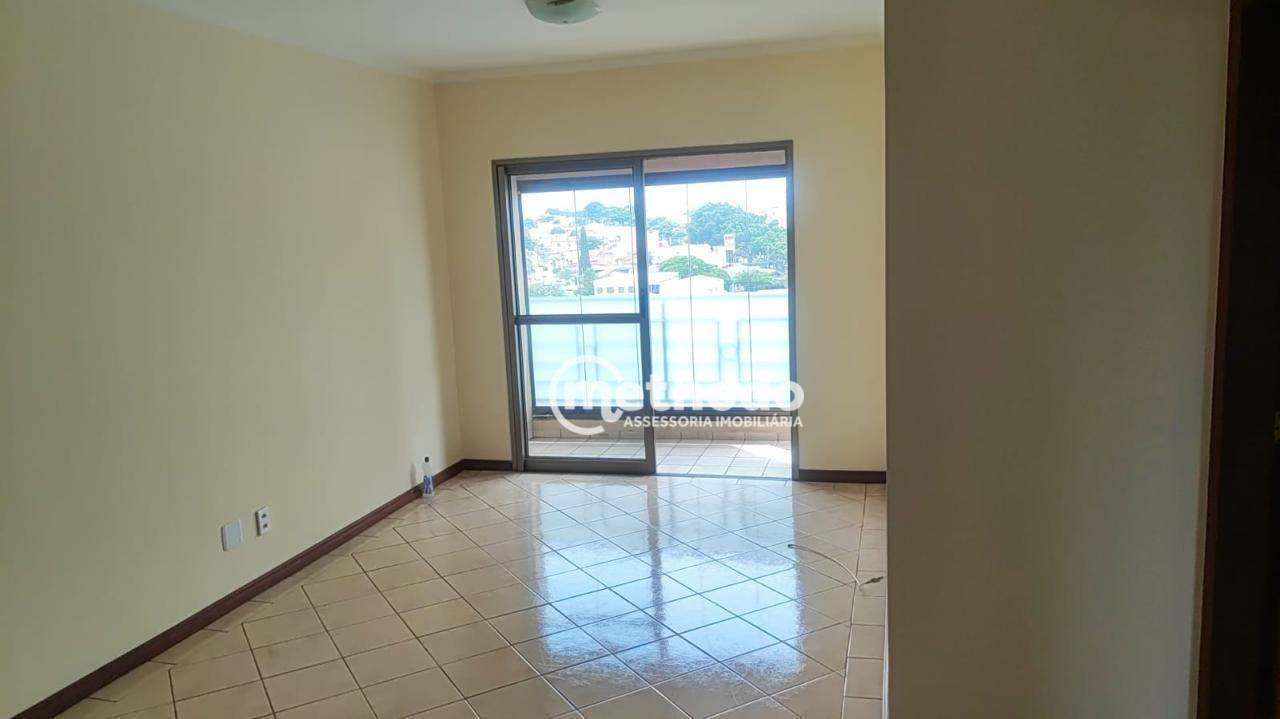 Apartamento à venda com 3 quartos, 90m² - Foto 4