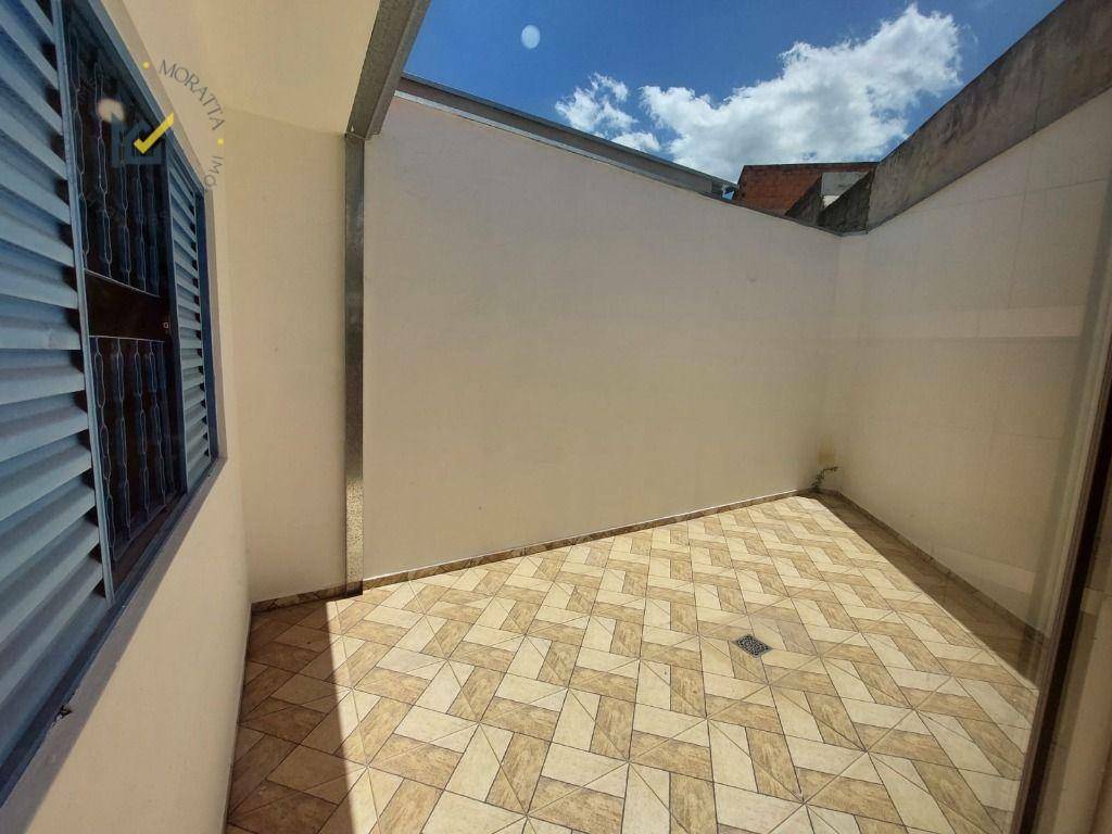 Casa à venda com 3 quartos, 100m² - Foto 17