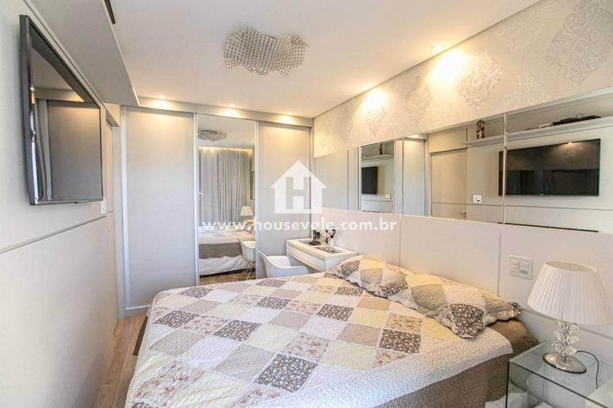 Apartamento à venda com 3 quartos, 95m² - Foto 13