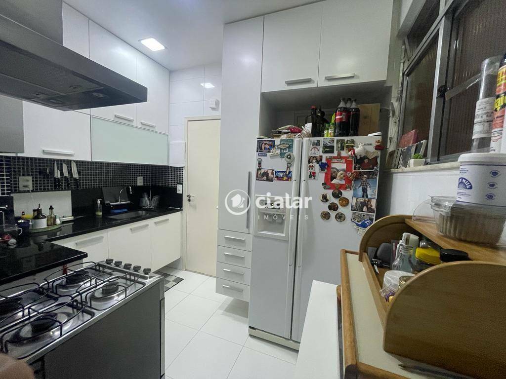 Apartamento à venda com 3 quartos, 95m² - Foto 18