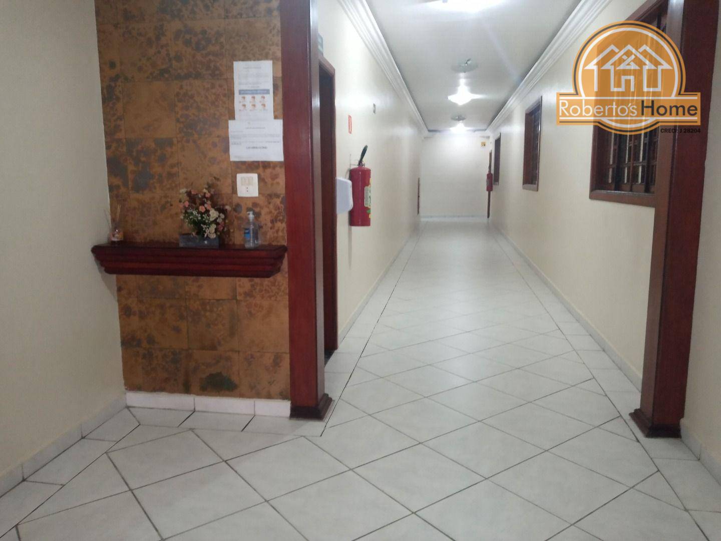 Apartamento à venda com 3 quartos, 149m² - Foto 11