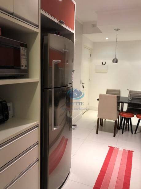 Apartamento à venda com 2 quartos, 69m² - Foto 4