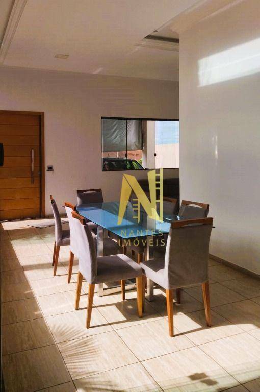 Casa à venda com 3 quartos, 250m² - Foto 6