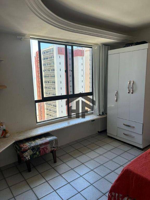 Apartamento à venda com 4 quartos, 157m² - Foto 6