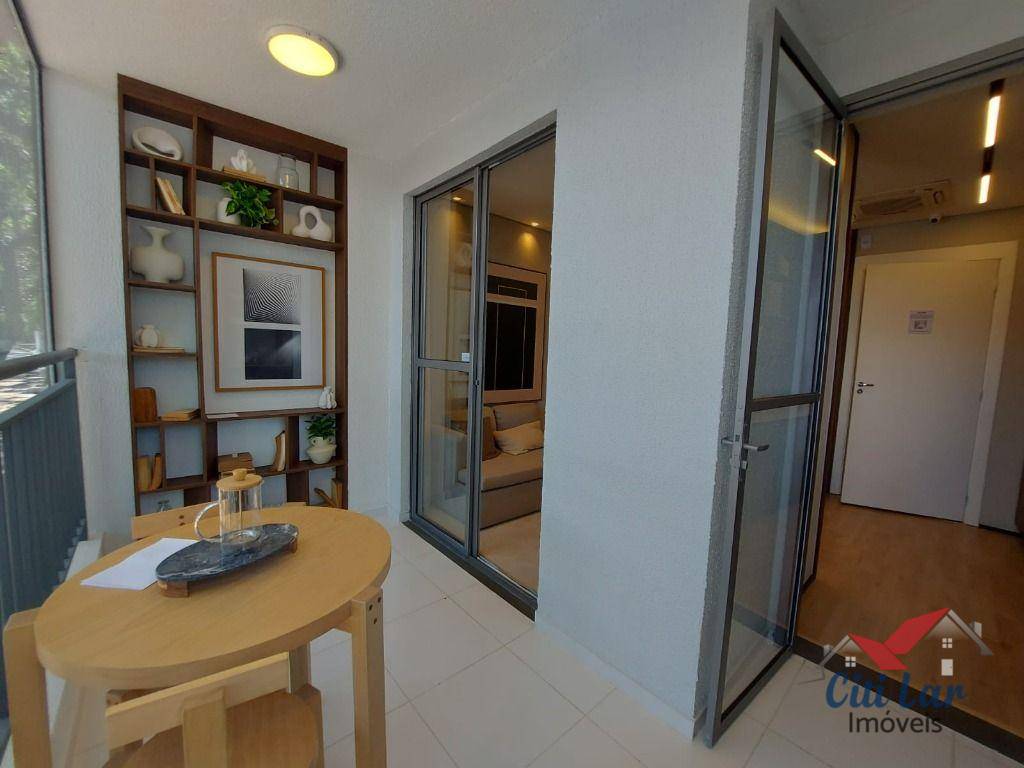 Apartamento à venda com 2 quartos, 36m² - Foto 13