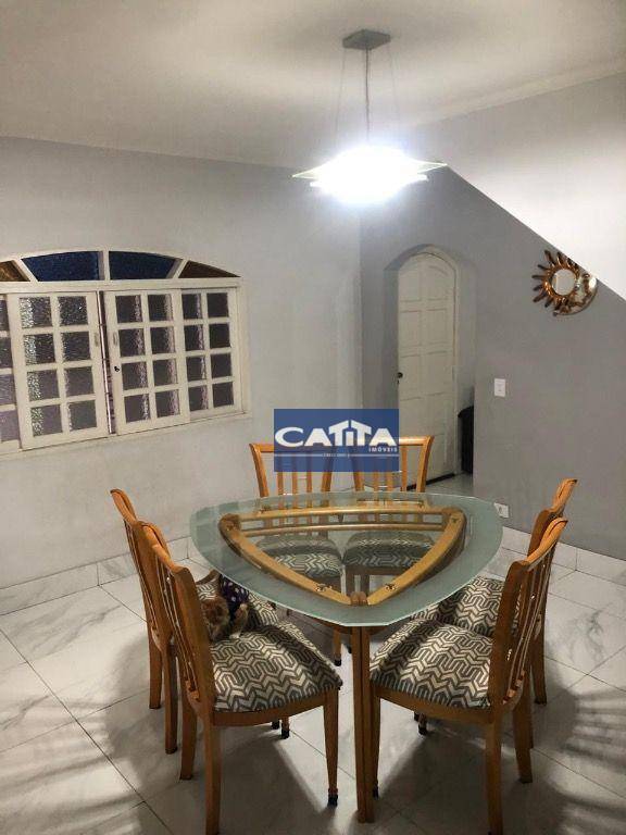 Sobrado à venda com 3 quartos, 244m² - Foto 4