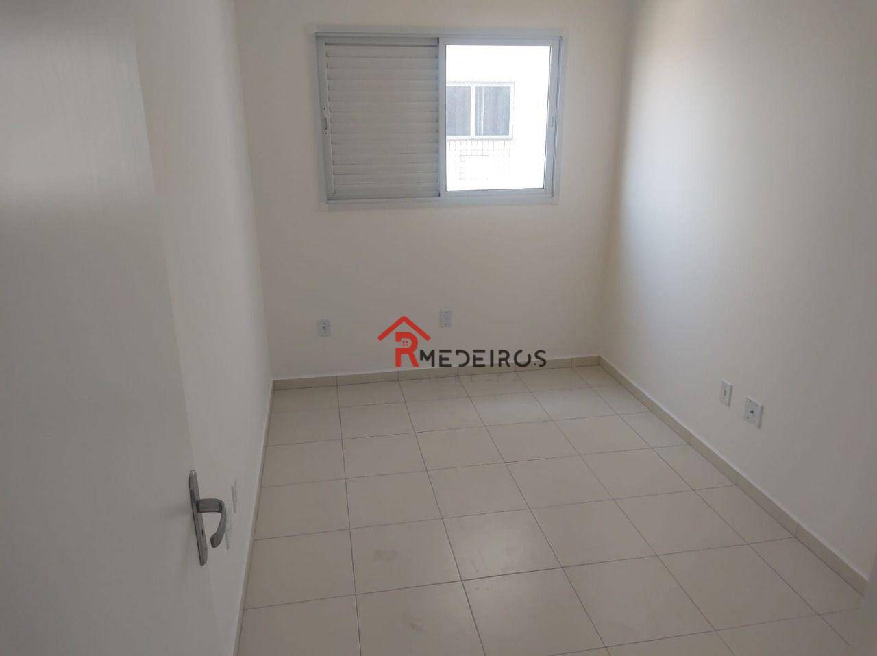 Apartamento à venda com 2 quartos, 49m² - Foto 9