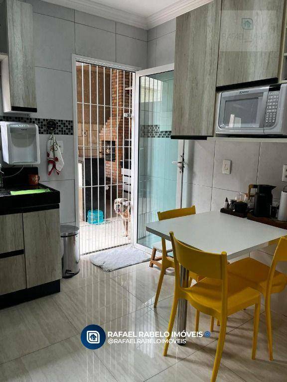 Casa à venda com 3 quartos, 134m² - Foto 9