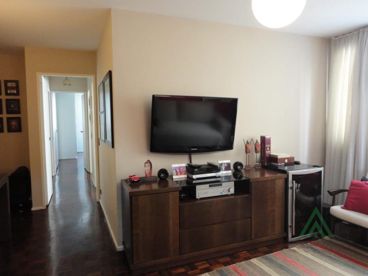 Apartamento à venda com 3 quartos, 107m² - Foto 3