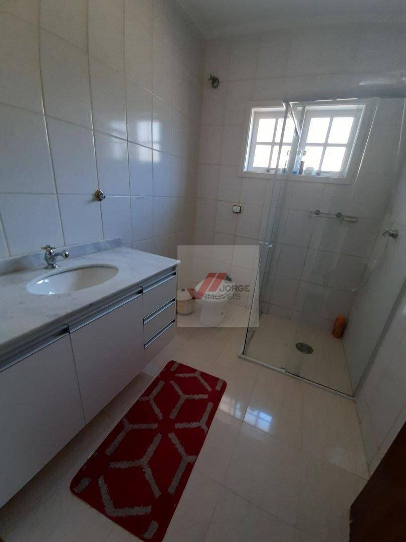 Casa à venda com 3 quartos, 275m² - Foto 20