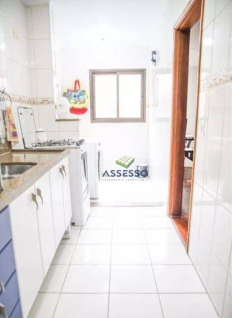 Apartamento à venda com 2 quartos, 60m² - Foto 23