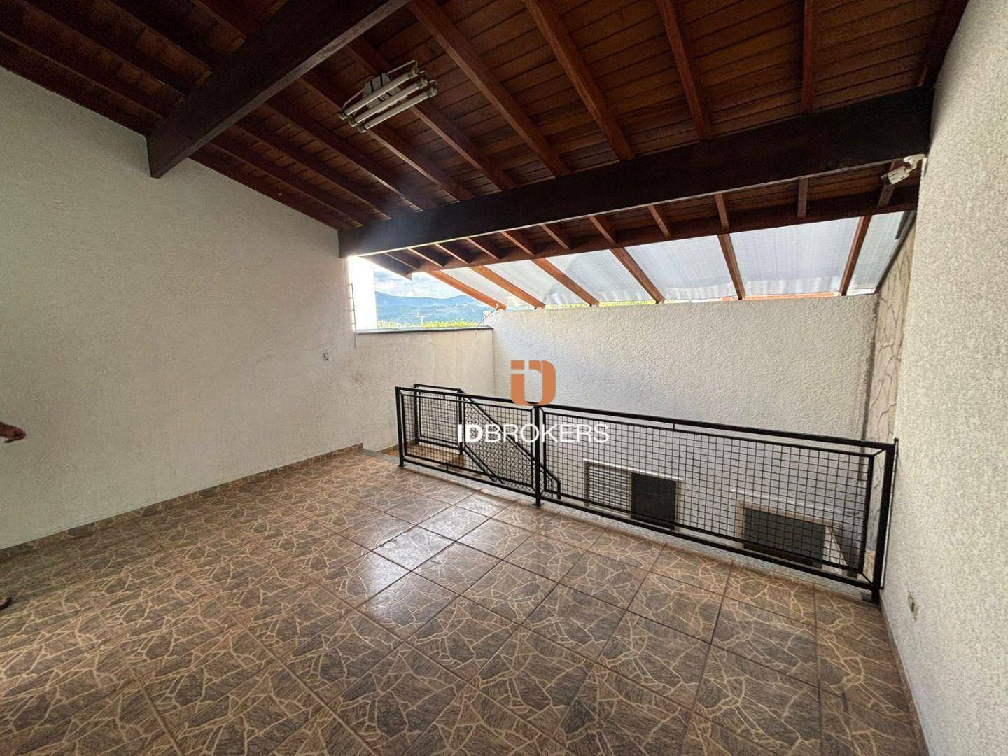 Casa, 4 quartos, 270 m² - Foto 22
