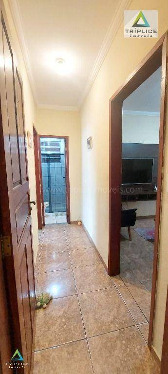 Casa à venda com 2 quartos, 180m² - Foto 5