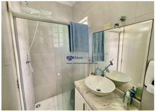 Sobrado à venda com 3 quartos, 210m² - Foto 9