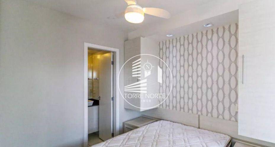 Apartamento à venda com 2 quartos, 75m² - Foto 11