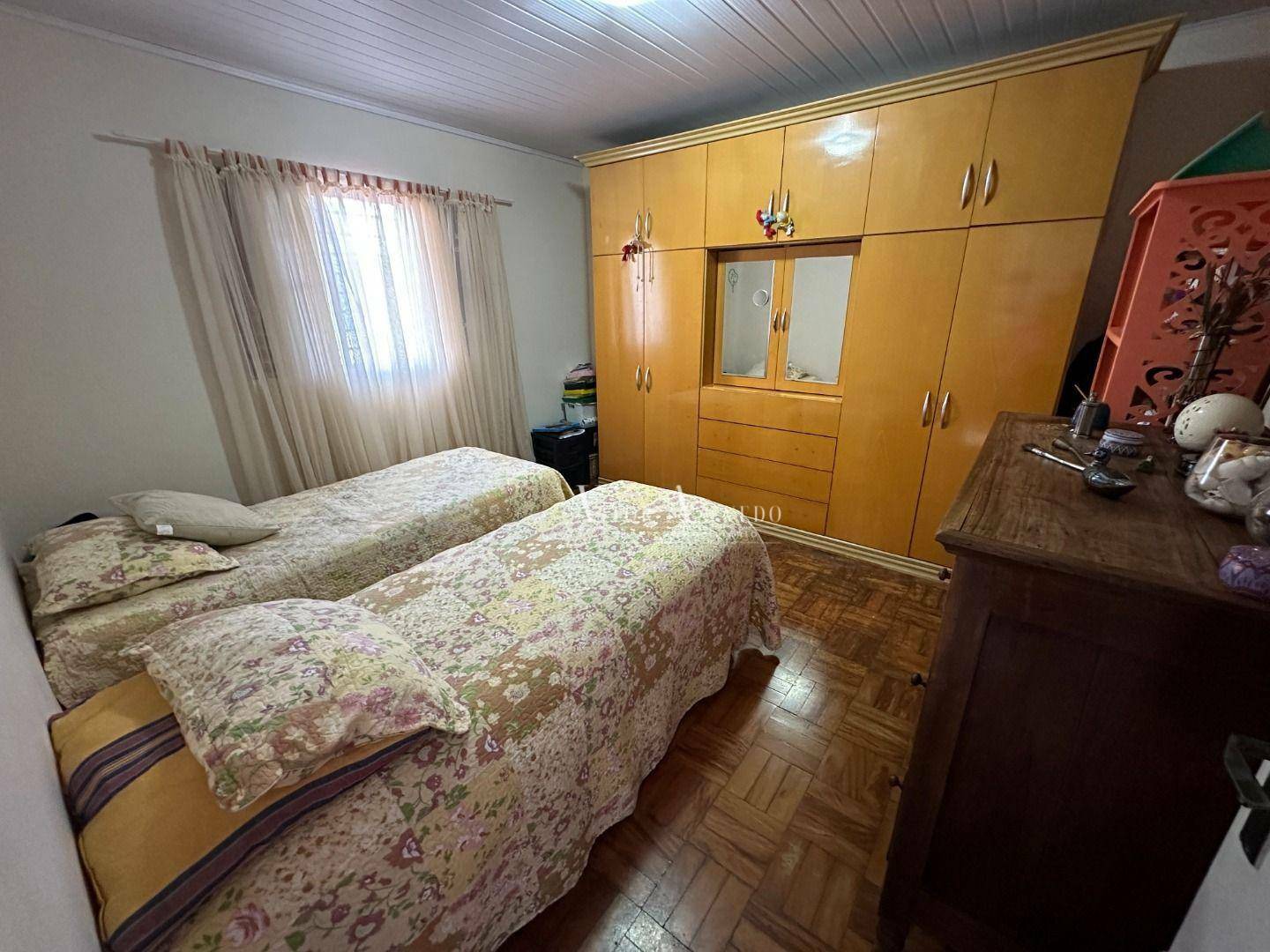 Casa à venda com 2 quartos, 109m² - Foto 9