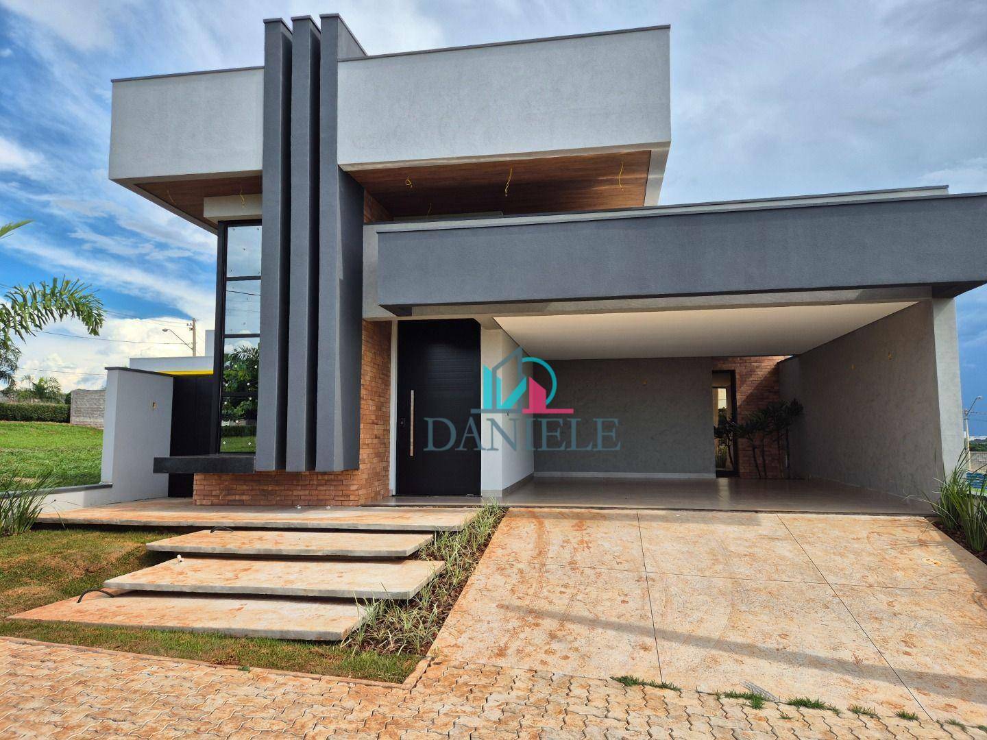 Casa de Condomínio à venda com 3 quartos, 187m² - Foto 1