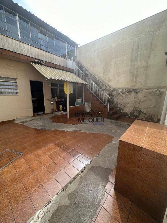 Casa à venda com 4 quartos, 261m² - Foto 17