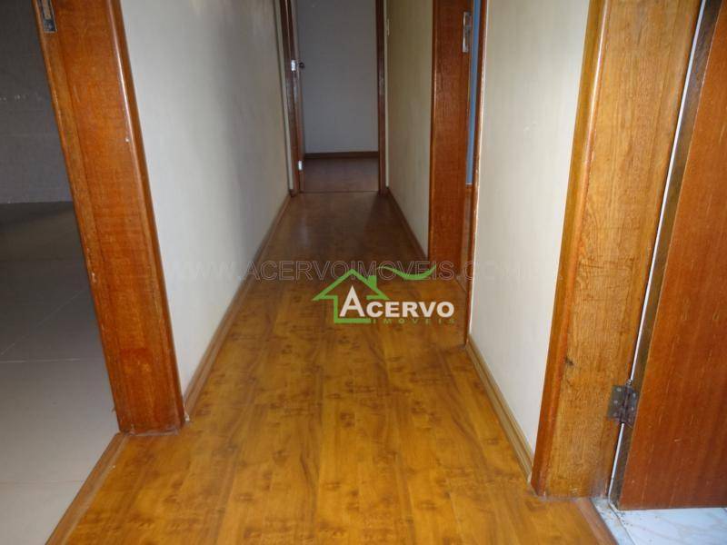 Apartamento à venda com 2 quartos, 63m² - Foto 5