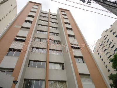 Apartamento para alugar com 2 quartos, 77m² - Foto 13