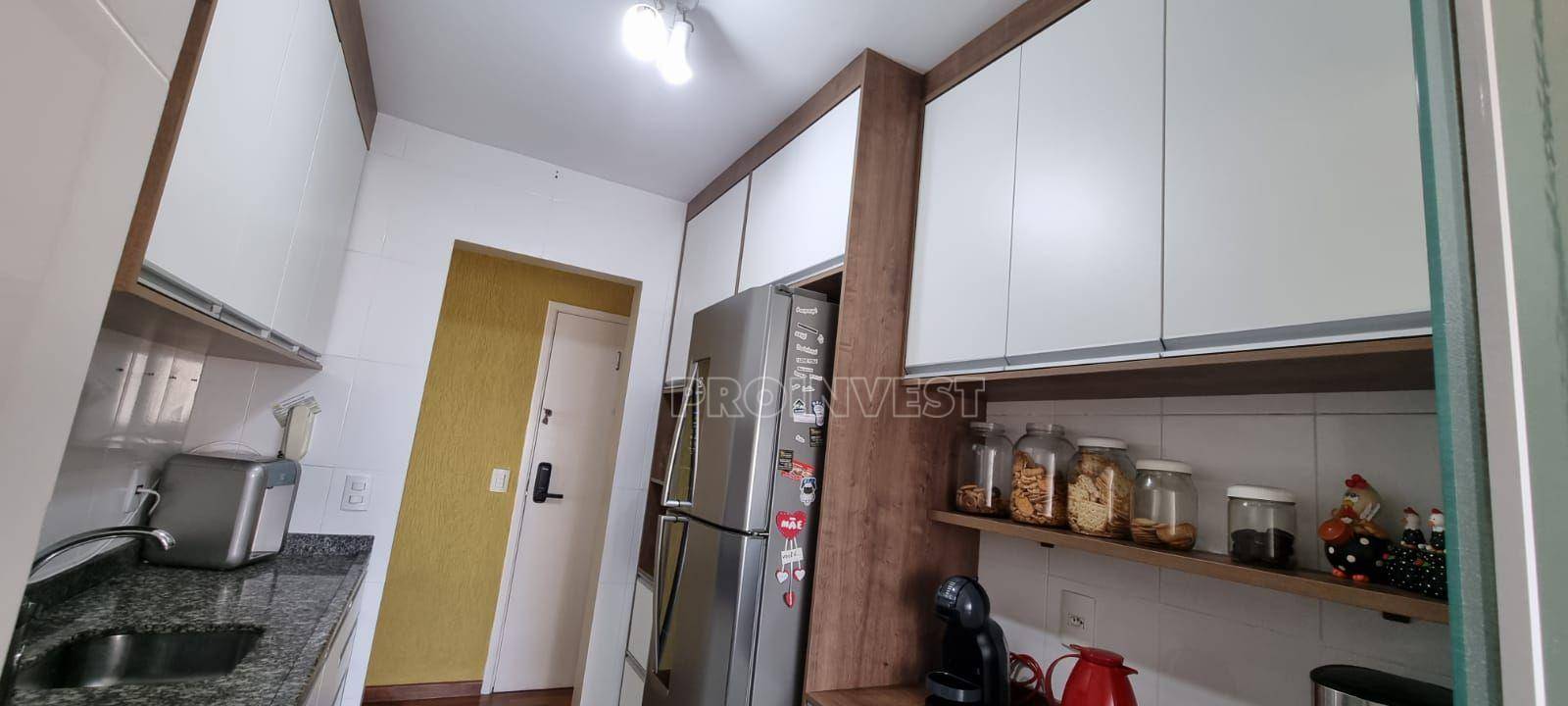 Apartamento à venda com 3 quartos, 95m² - Foto 10