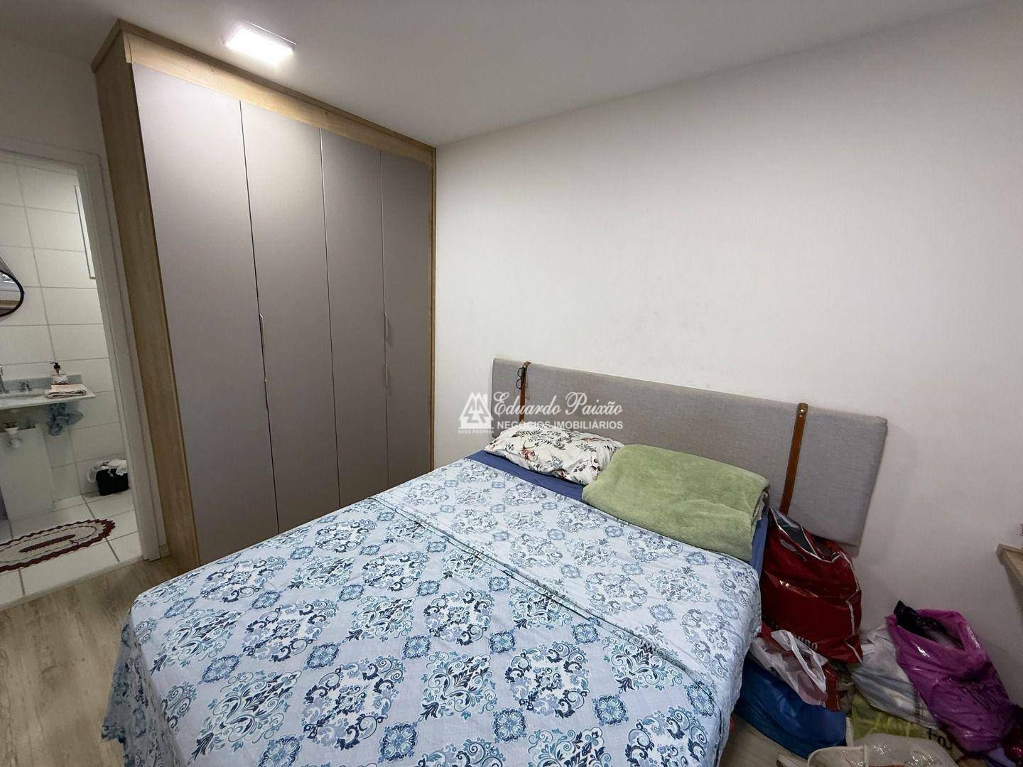 Apartamento à venda com 3 quartos, 81m² - Foto 24