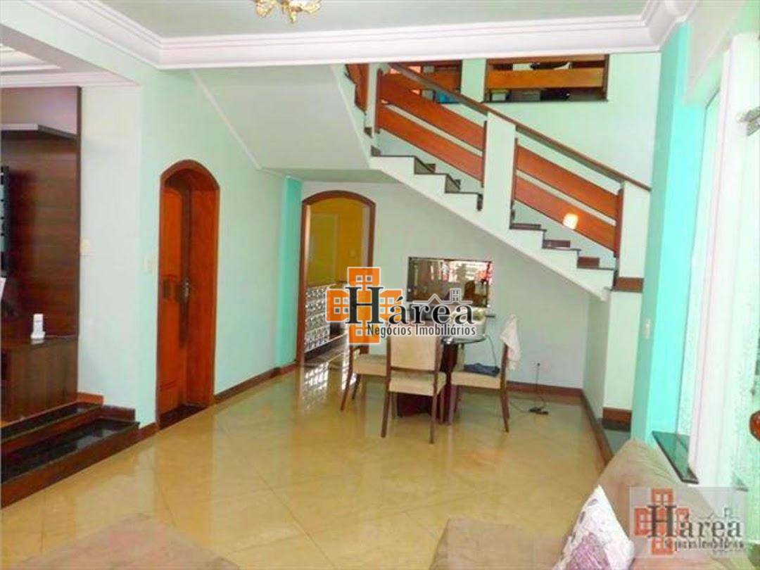 Sobrado à venda com 4 quartos, 670m² - Foto 3
