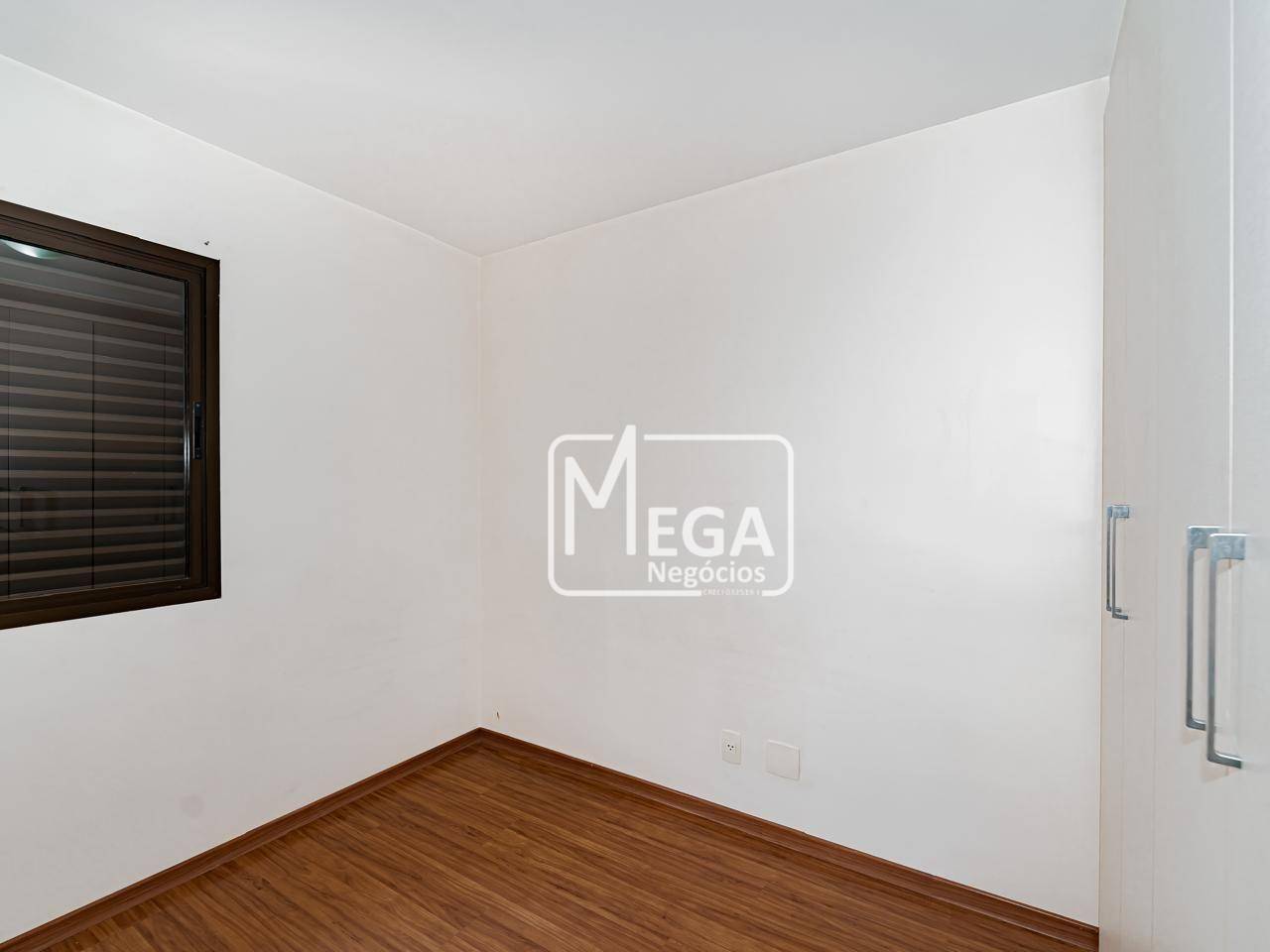 Apartamento à venda com 3 quartos, 98m² - Foto 10