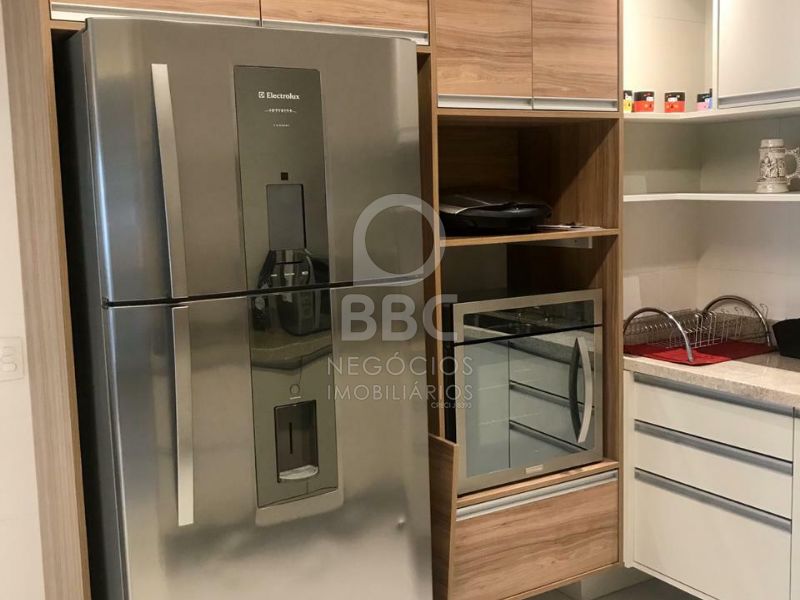 Apartamento à venda com 3 quartos, 234m² - Foto 15