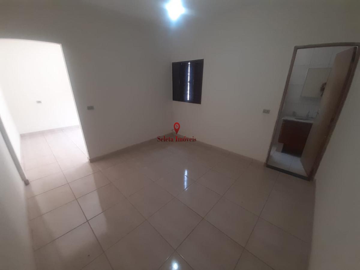 Casa à venda com 3 quartos, 130m² - Foto 18