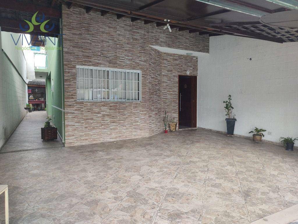 Sobrado à venda com 3 quartos, 195m² - Foto 4