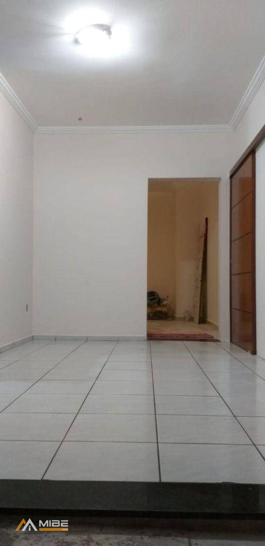 Casa à venda e aluguel com 3 quartos, 162m² - Foto 10