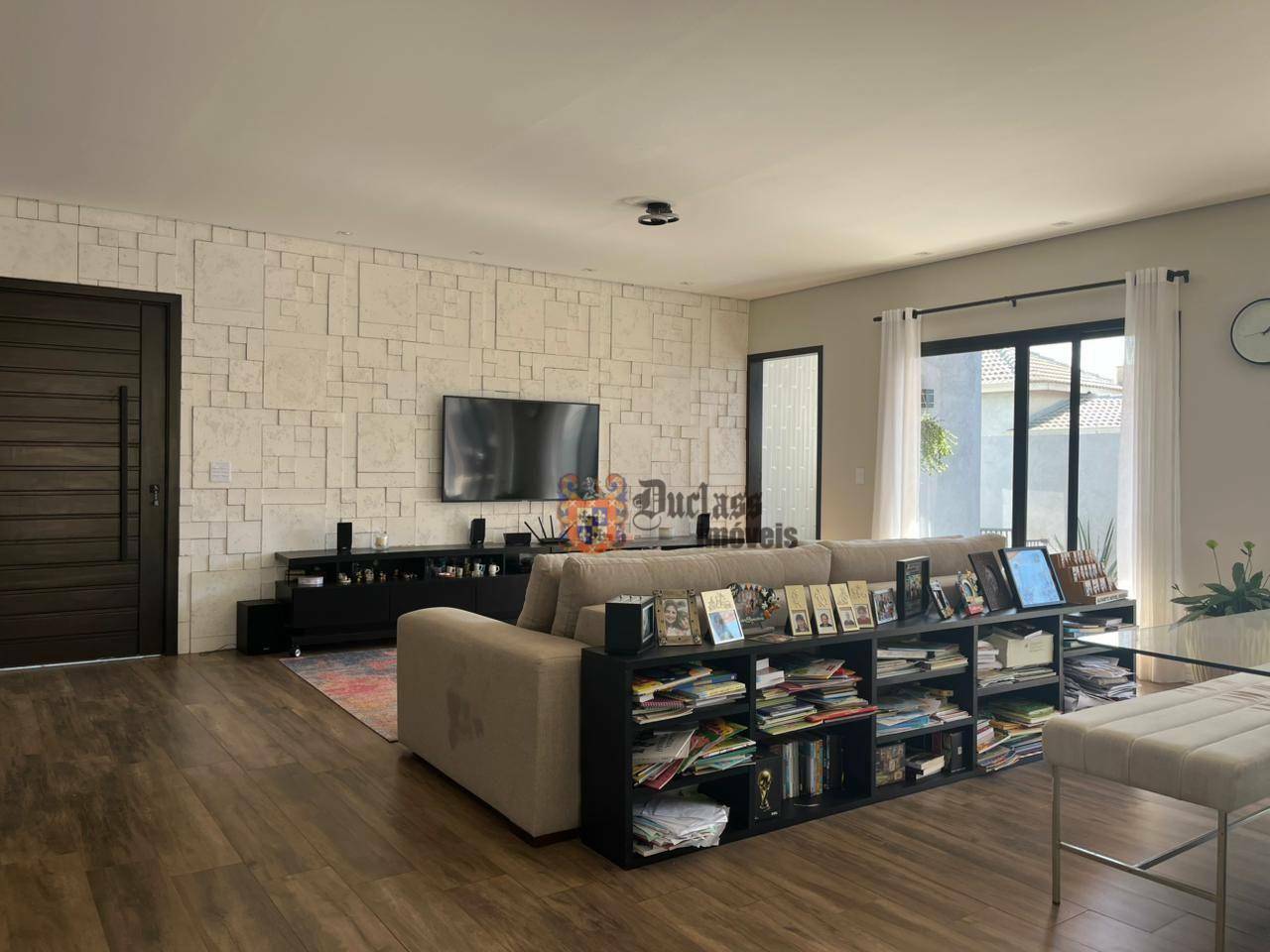 Chácara à venda com 4 quartos, 250m² - Foto 4