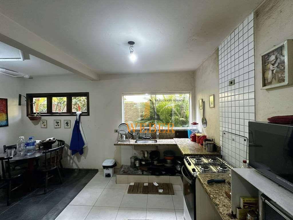 Casa de Condomínio à venda com 4 quartos, 304m² - Foto 16