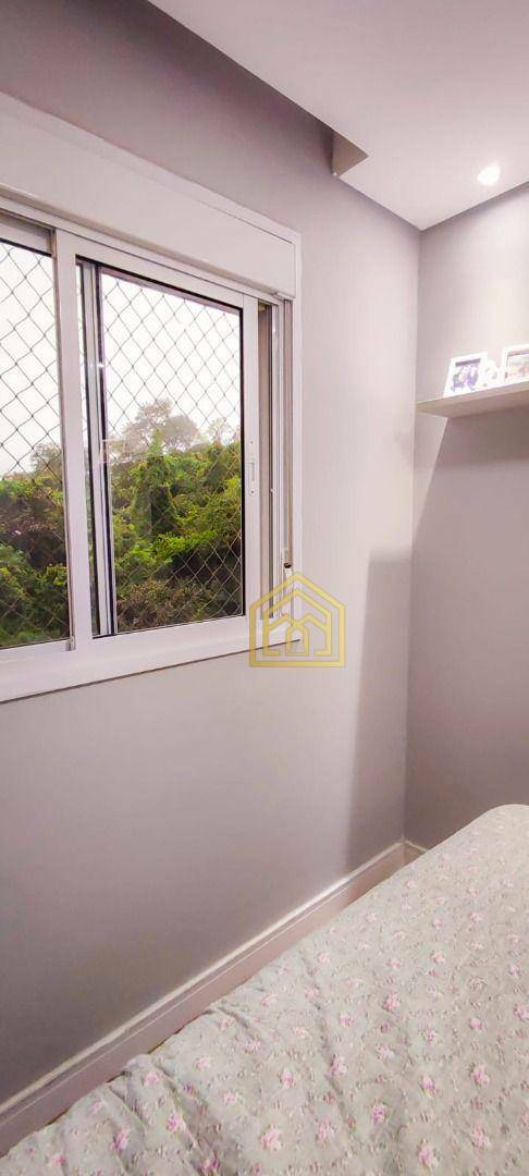 Apartamento à venda com 2 quartos, 40m² - Foto 17