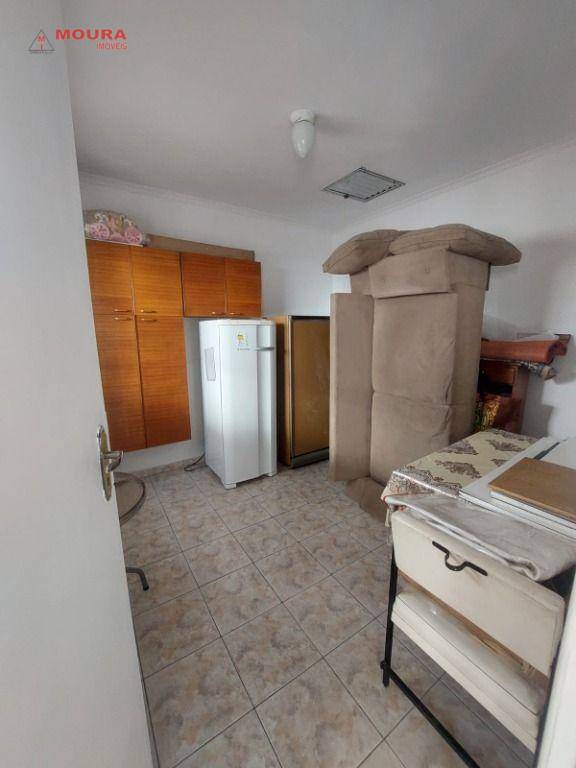 Sobrado à venda com 4 quartos, 211m² - Foto 6